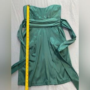 Mystic Strapless Emerald Green Satin Cocktail Dress